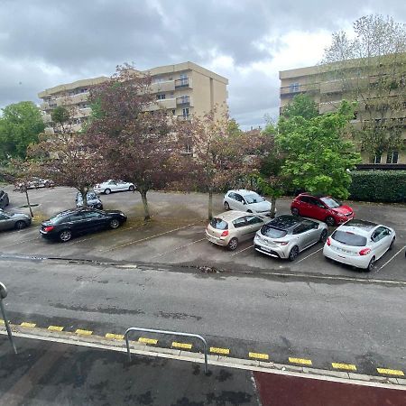 Superbe Appartement Au Calme Avec Parking Gratuit. Mérignac Kültér fotó