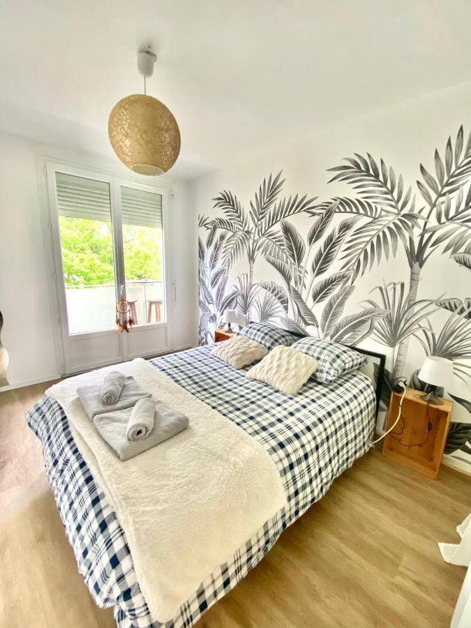 Superbe Appartement Au Calme Avec Parking Gratuit. Mérignac Kültér fotó