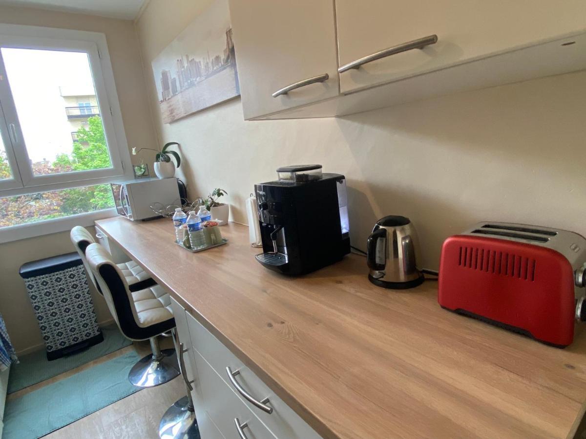 Superbe Appartement Au Calme Avec Parking Gratuit. Mérignac Kültér fotó