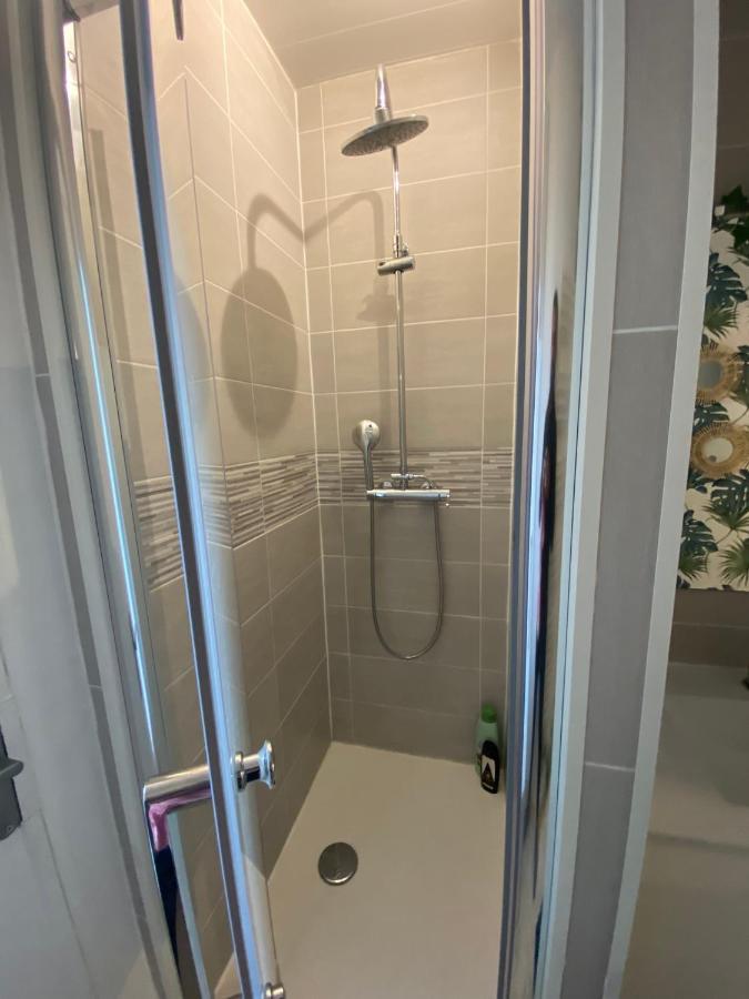 Superbe Appartement Au Calme Avec Parking Gratuit. Mérignac Kültér fotó
